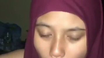 Wanita Berhijab Rakus Ngokop Kontol