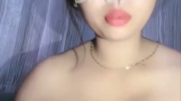 Ella Pamer Lubang Pipis Ayang Dream Live Pertama Kali