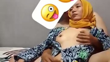 Bokep Premium Skandal Ngentot Putri Bu Guru Hijab Tokcil