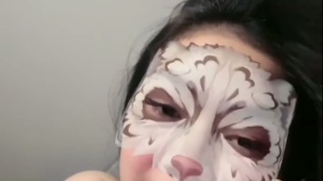 Solla Gadis Daster Buka-Bukaan Pamer Body