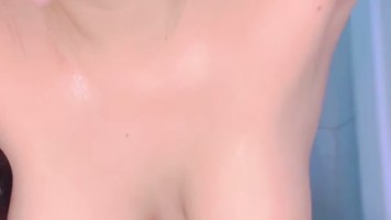 Dibuat Becek Sodok Kenceng Dildo Harumi HOT51