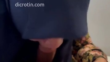 Nikmat Banget Di Isep Dan Digoyang Istri Orang Jilbab Pan
